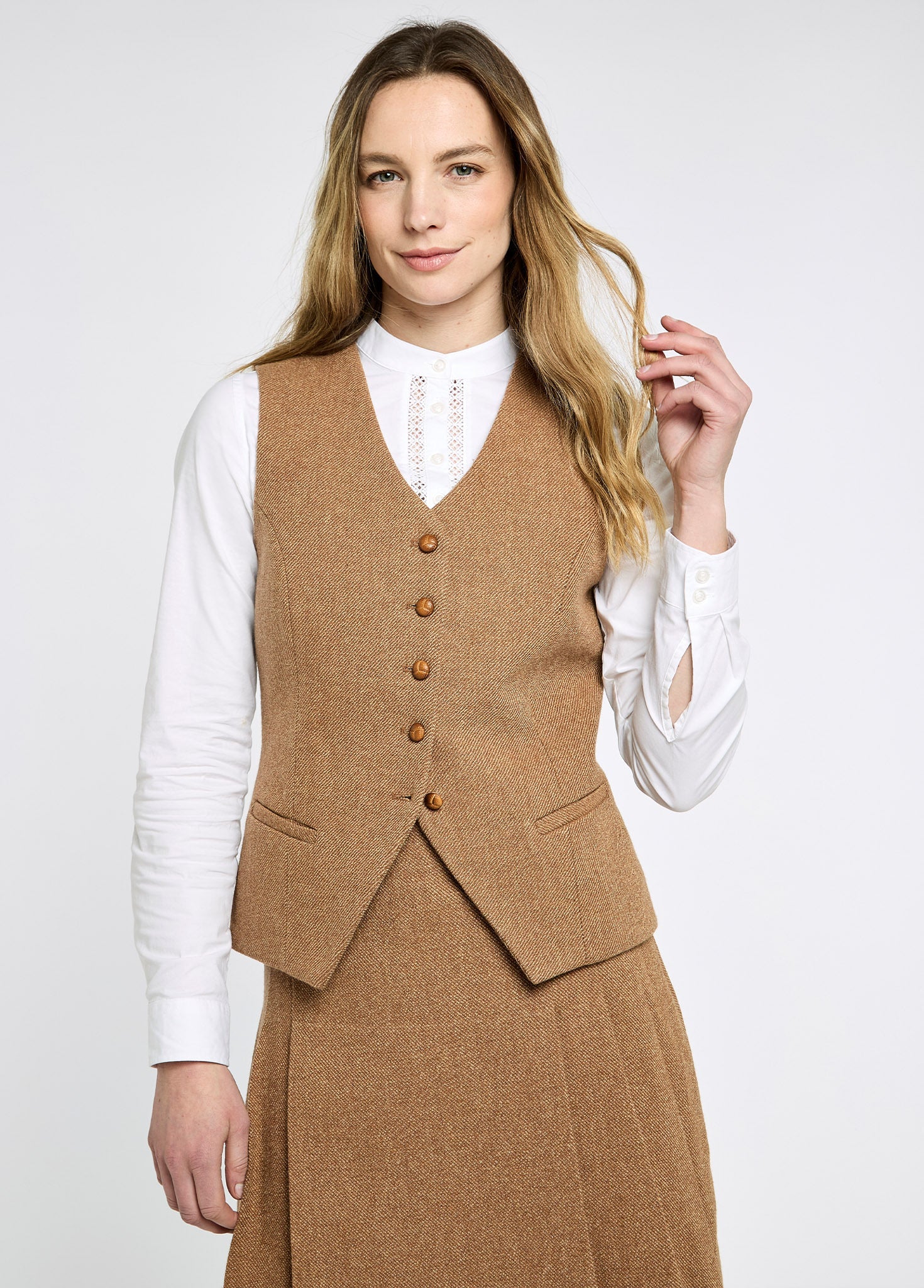 Robinswood Women’s Tweed Waistcoat - Camel Twill